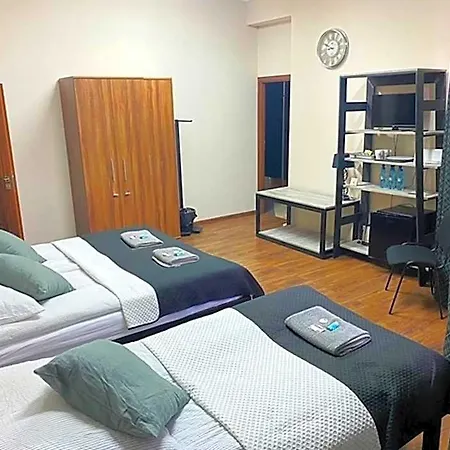 Duchowka Hostel *
